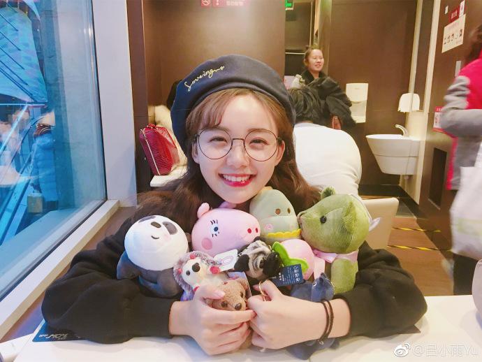 ��С���Ͽ��ִ�Ӫ����һ�� ��С������������ֱ��