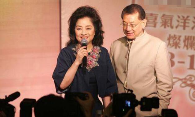 ��С��Ϊʲô�˳���̳ ��С��һֱû�����