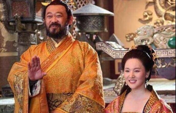 ��ʷ�ϳ̴�Ĭ�Ľ�� ��ҧ����屻���ų�ն