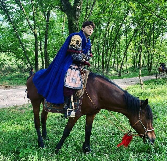 ��ʷ�ϳ̴�Ĭ�Ľ�� ��ҧ����屻���ų�ն