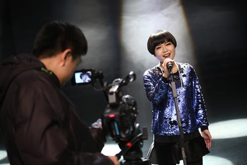 �����������������ϰ� ���������ڳ����Ѷ���Ǯ