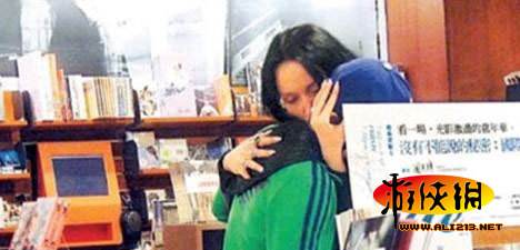 ��������Ů�Ļ������� ��������ǲ���ͬ����