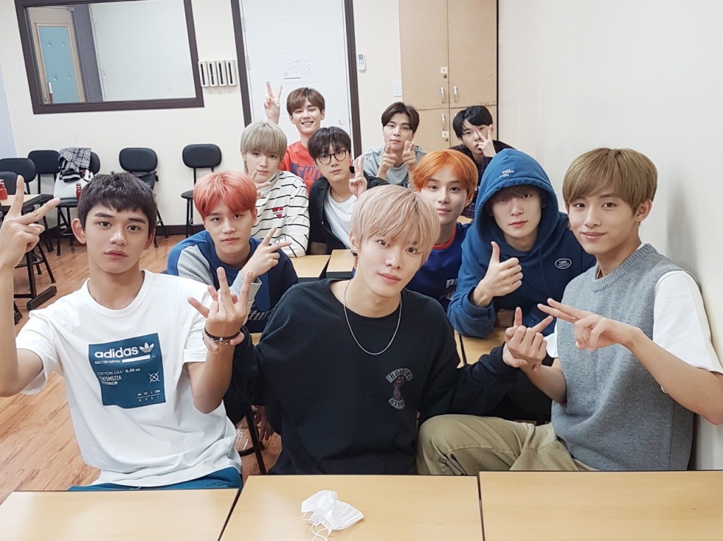 ����nct��ϳ�Ա ʮ�˸���Ա��ɵ��Ӵ�����