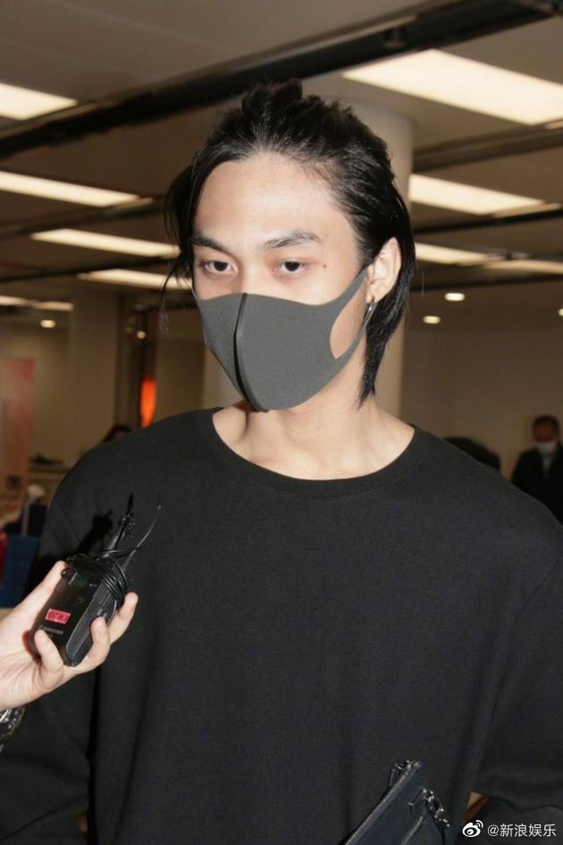 ������˭ ��ʵ�������ϴ����Ķ���