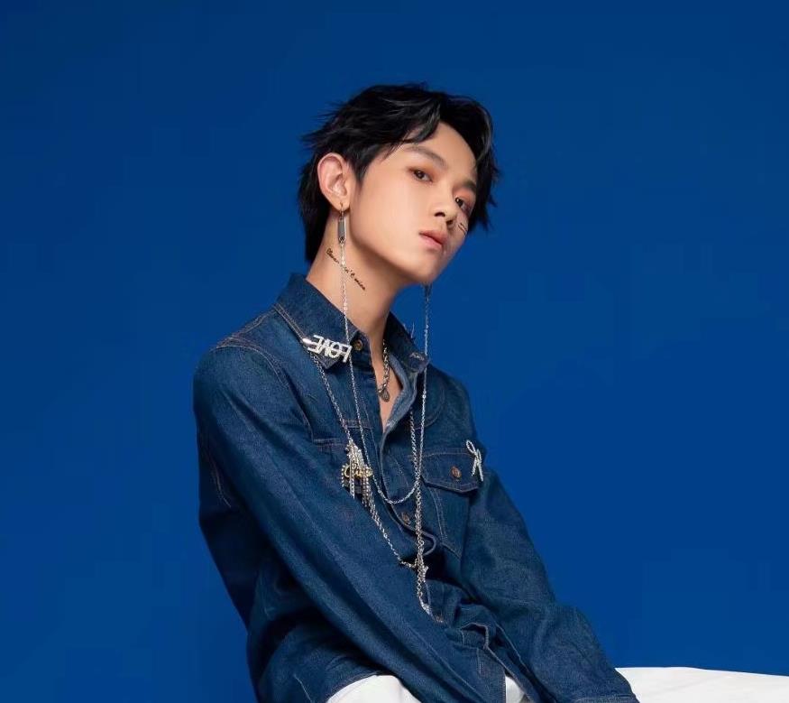 郑明阳生日多少几岁多大了 他是tf家族几代的