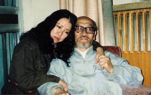 ���������ëͬ�ӹ��� һ�����ĸ�Ů�˶���˭