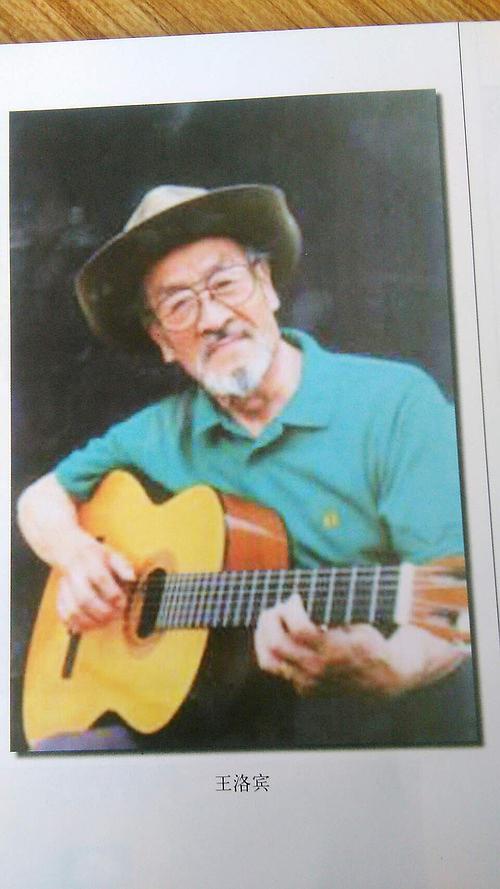 ���������ëͬ�ӹ��� һ�����ĸ�Ů�˶���˭