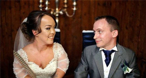 Ӣ��٪��֢���޾ٰ�ͯ������ ٪��֢���ӵ��λ�ͯ���˸ж�