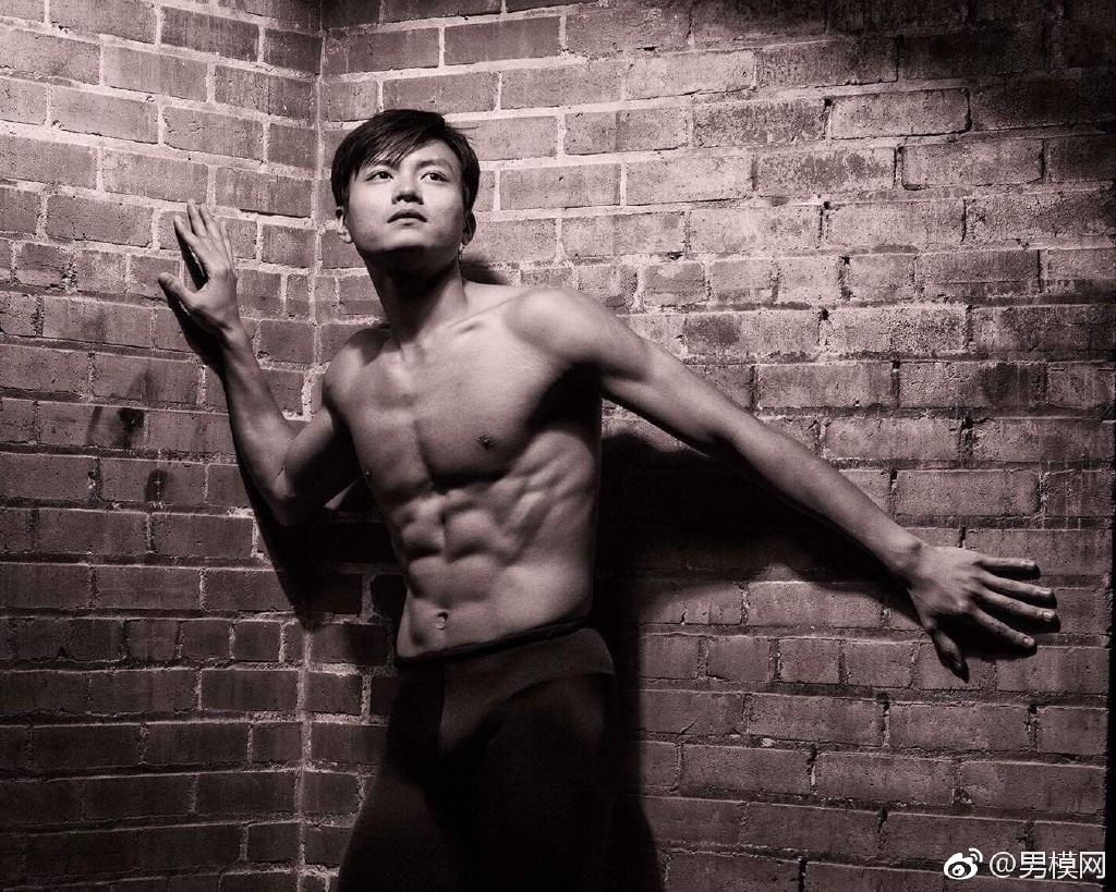 陈镇威的个人资料 身高体重国籍是什么