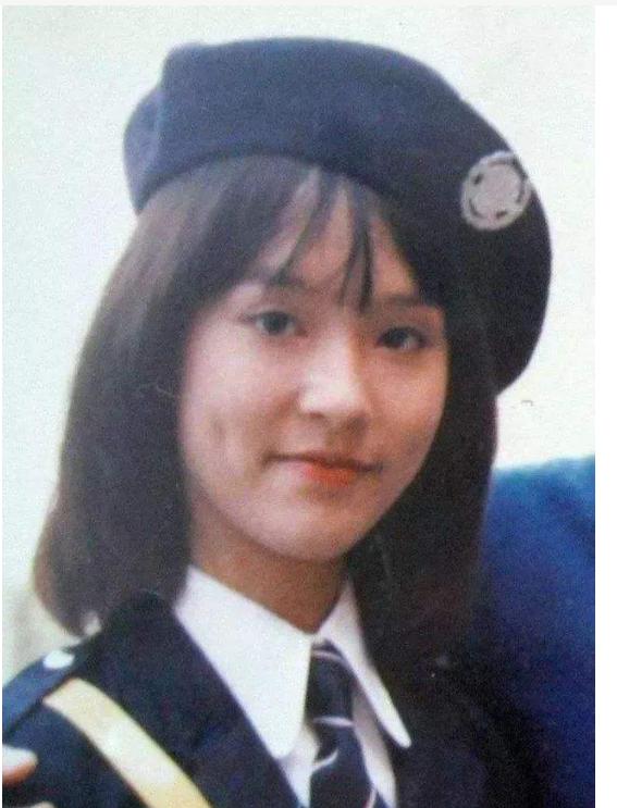 �̾�������ͼƬ �̾�����°�ǿ�Ĺ��»ع�