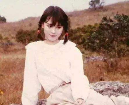 �̾�������ͼƬ �̾�����°�ǿ�Ĺ��»ع�