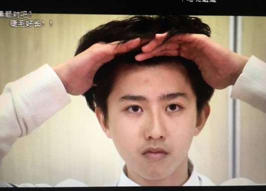 ���������°��ǲ��������� ����������ǰ����Ƭ