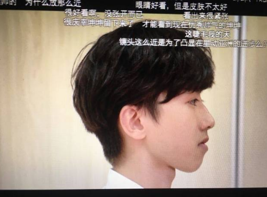 ���������°��ǲ��������� ����������ǰ����Ƭ