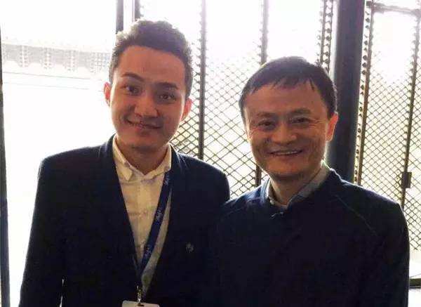 孙晨宇请巴菲特 90后小伙孙宇晨以457万美元拍下