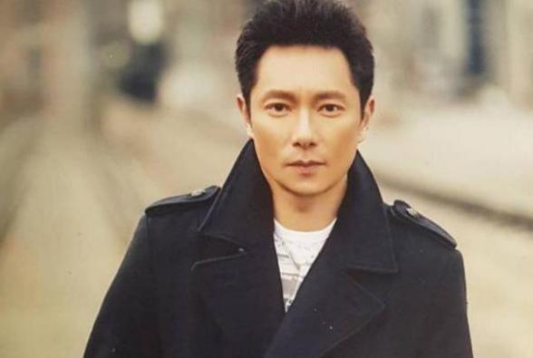 л����ĸ���ʷ�ع� ��������Ϊʲô����