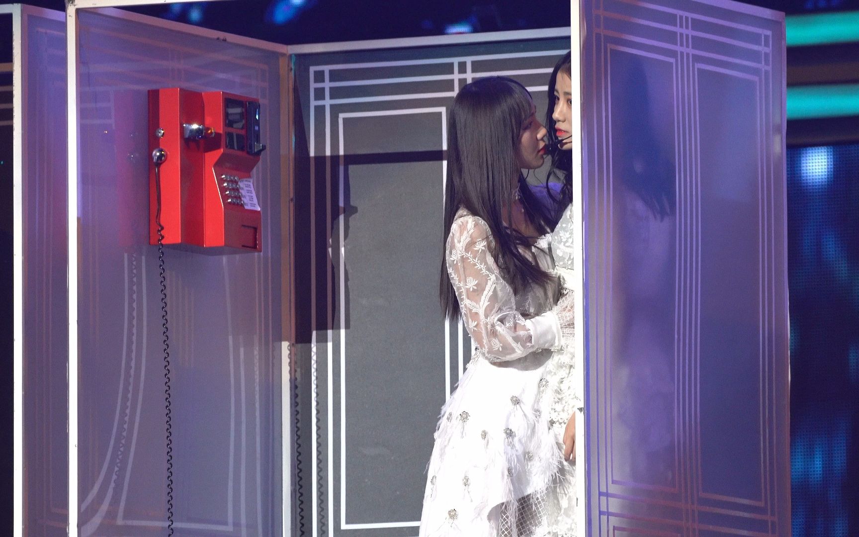 �����������¼��ع� ����Ѻ����������ʵ������