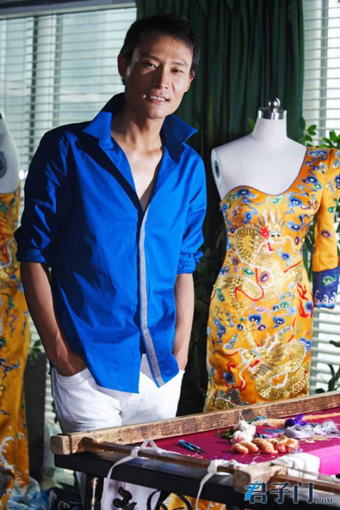 ���������������ʦ��˭ ����������ֵ����Ǯ