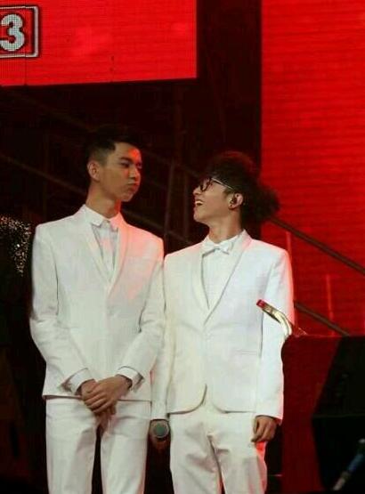 ����������һ����� ���ͻ������ϵ����