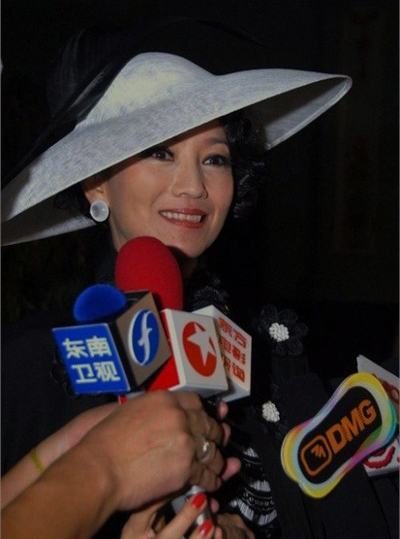 ����֥����ǰ��Ա����ع� ����֥Ϊʲô�ܻ�Ҷͯ