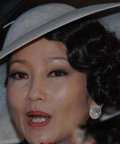 ����֥����ǰ��Ա����ع� ����֥Ϊʲô�ܻ�Ҷͯ