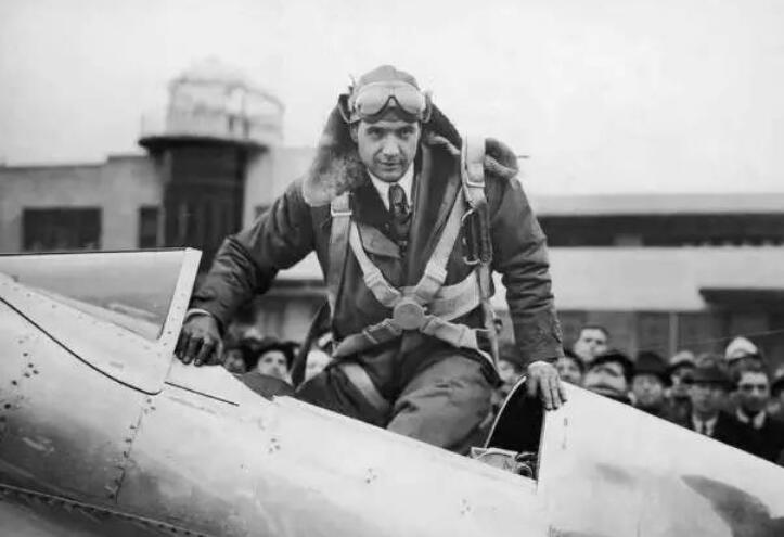 �����¡���˹���Ų���ô������ Ϊ��˵������ΰ��İܼ���