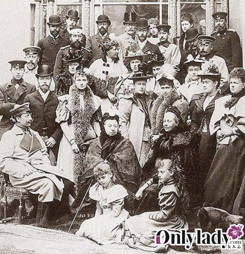 ά������Ů���������Һ������ ŷ�����Ҷ�������ͼ��