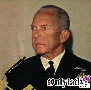 ά������Ů���������Һ������ ŷ�����Ҷ�������ͼ��