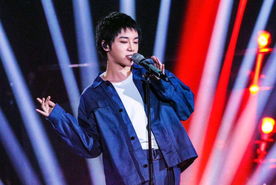 ë���ױ�������������һ�� ʲô��Ŀ