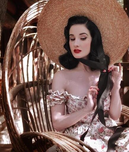 ����������˹Ϊʲô�������� ����һ�����������Ե���Ƭ��