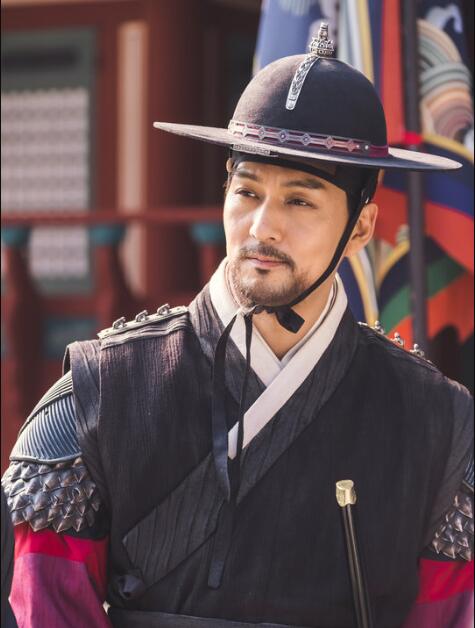 ���ģ�ں���������� ������Ů���������Ҿ����