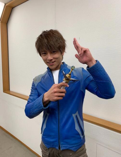 杉浦太阳为什么女装 可能是为了节目效果