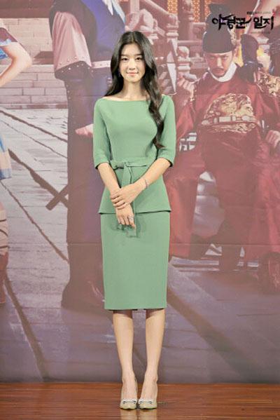 ֣�ʺƽ����оƵ��¼��ع� ���˵���ʵ��ϵ��ʲô