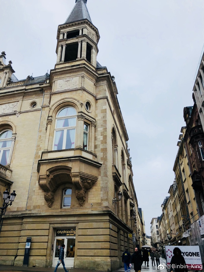 ¬ɭ�����˵���ʵ������������ ����ȥ¬ɭ������