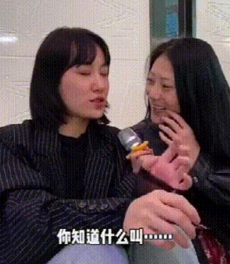 �������������׵İ���������� ���������еĻ���Ů��