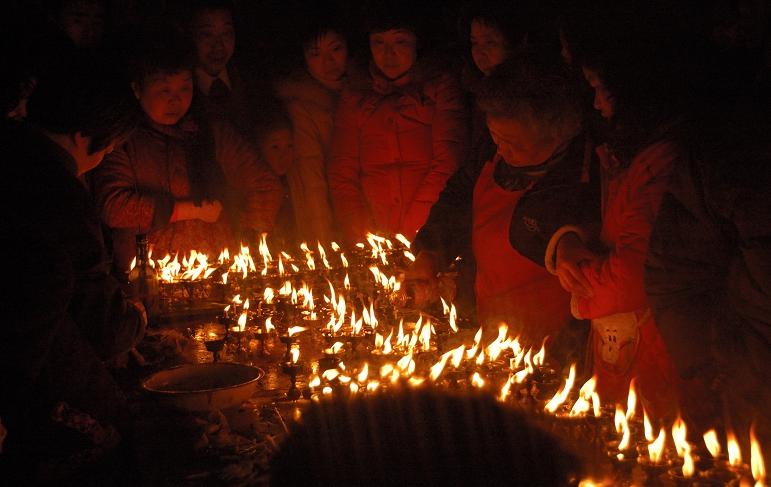 ��������12��Ͳ����������� ���������кܶ����