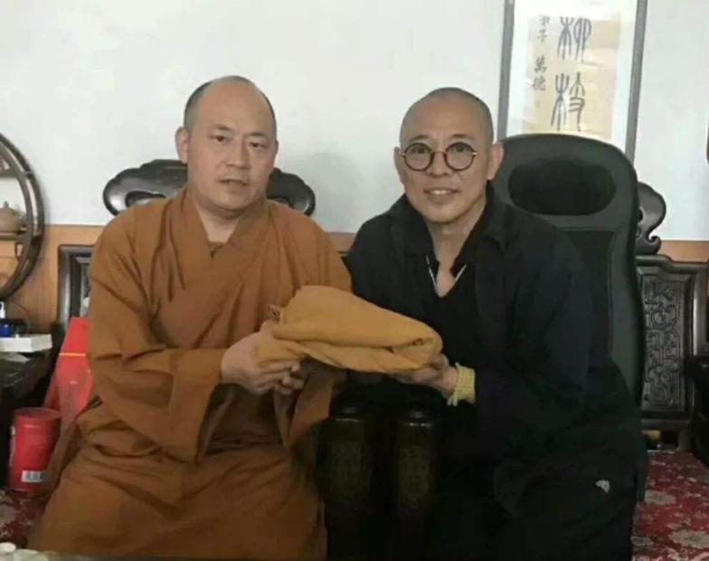 �����ܺ͸�ɮ�Ĺ�ϵ ������¼��̵�