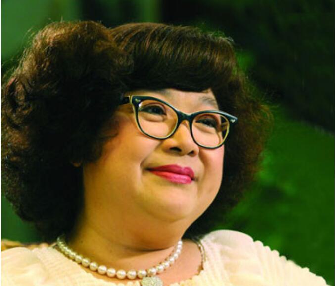 沈殿霞年轻没胖的照片 沈殿霞的鼻子是狮子鼻旺夫鼻