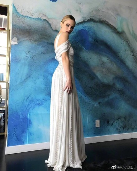 ������˹��üüë����������� ���������Ů������Ƭ����