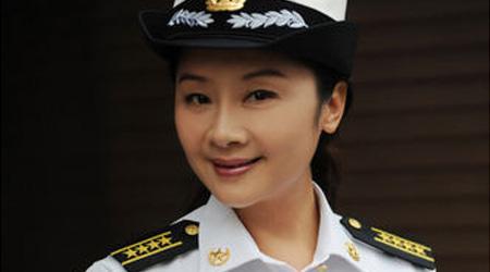 ���¾����ƾ�Ϊʲô��Ļ� ���¾�ǰ���ƾ�����������Ƭ