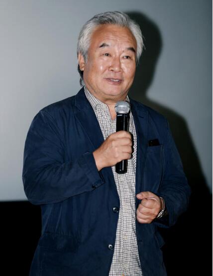 涂们和王真儿是什么关系 他的老婆资料照片