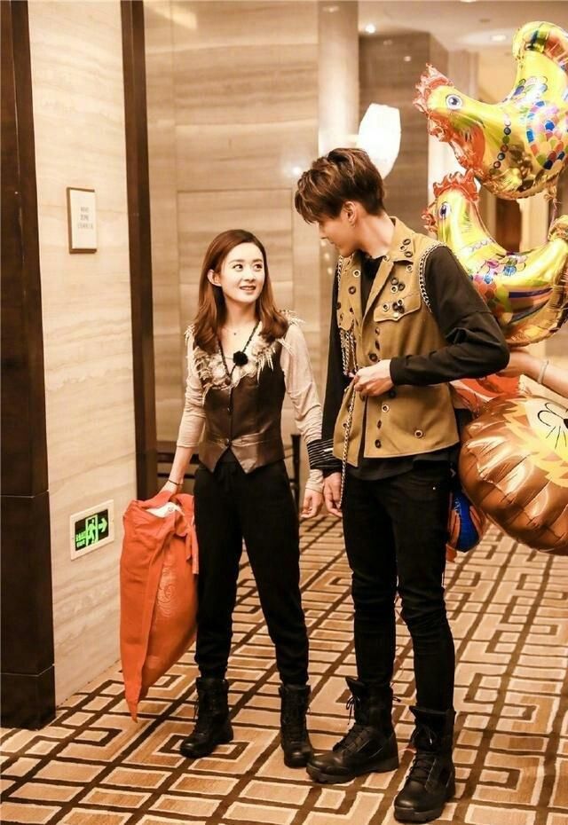 ��ʮ������¥����ӱ�ڼ��ڳ��� �����ڵ�ʱ����ֵ�