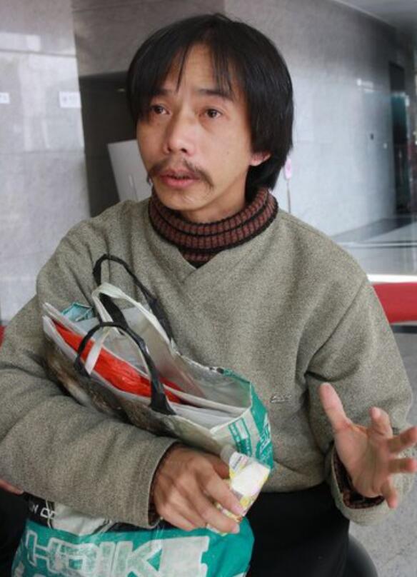 ������������Ǯ���������Ѷ��� �����ϵ�������Ƭ����