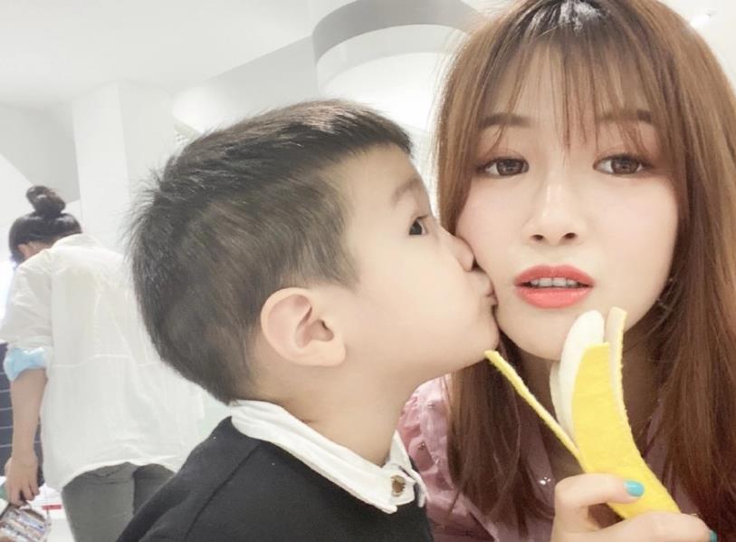 �����ǰ���Ϲ���˭ ������ĸ���ѧ���������ϣ�