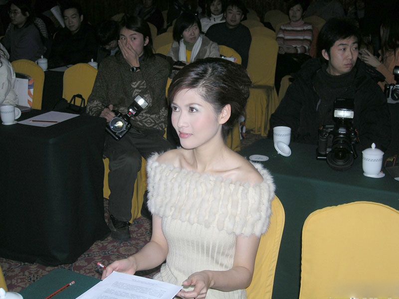 ���̨�����Ϲ� ���������¼�ʼĩ����