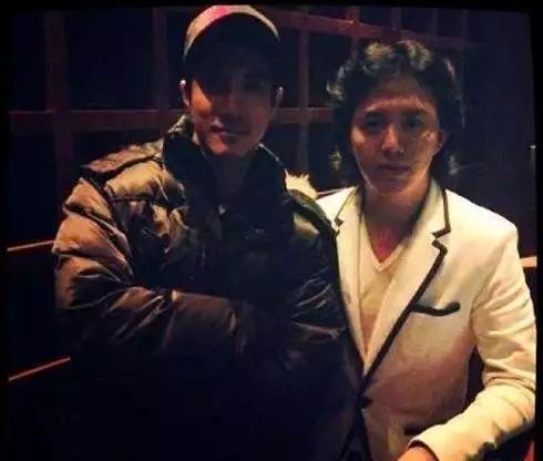 ���Ƶ��������¼����� ������˽�¹�ϵ���