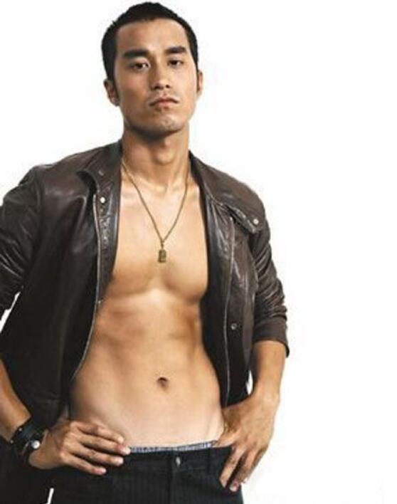 ��Тȫ������̫���˶Ա��� ��ТȫΪʲô��ô��������ͬ־Ƭ