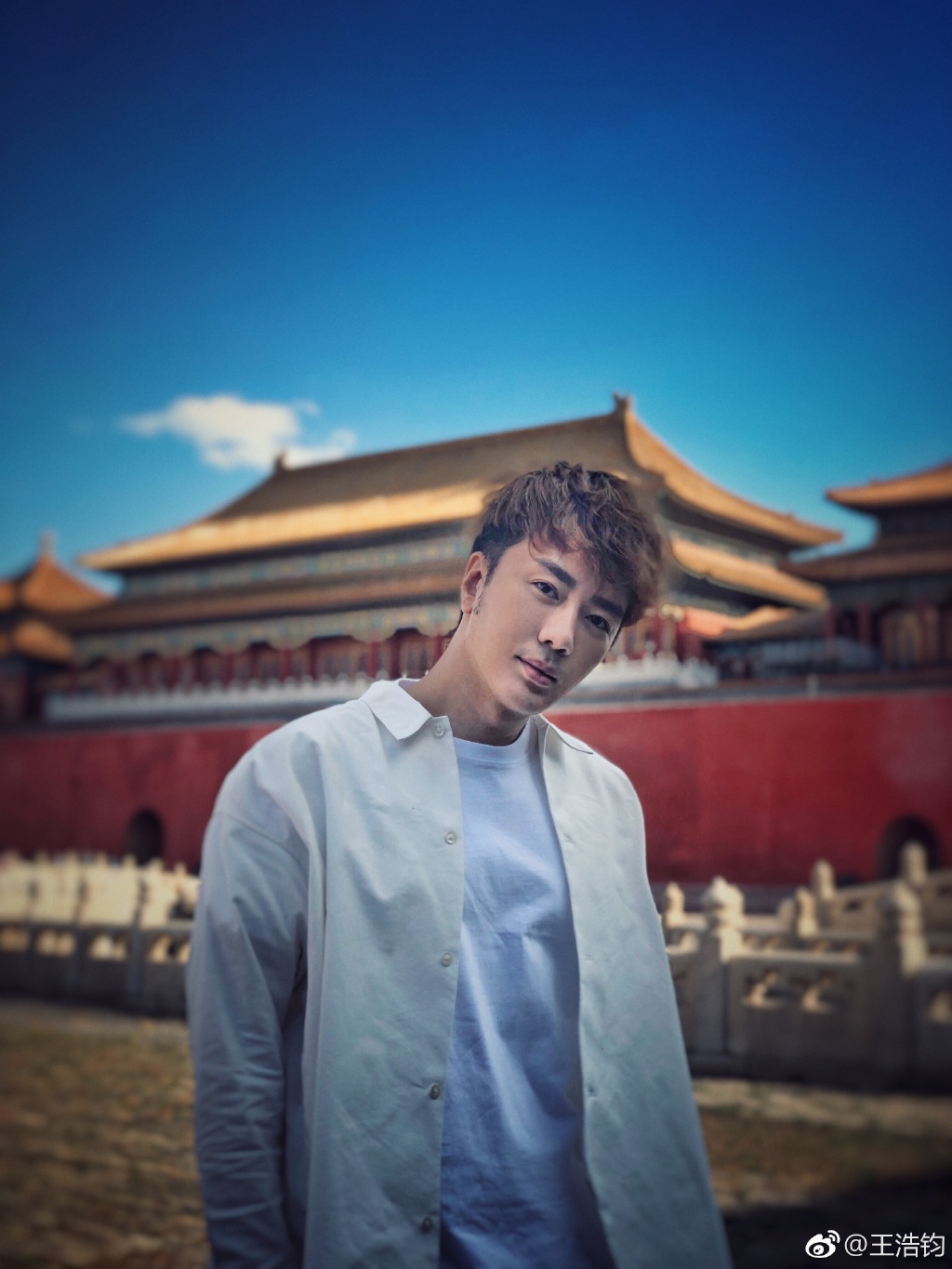 ���ƾ���˭ ��Ŀ��פ�α��캣�ǵĺ�����