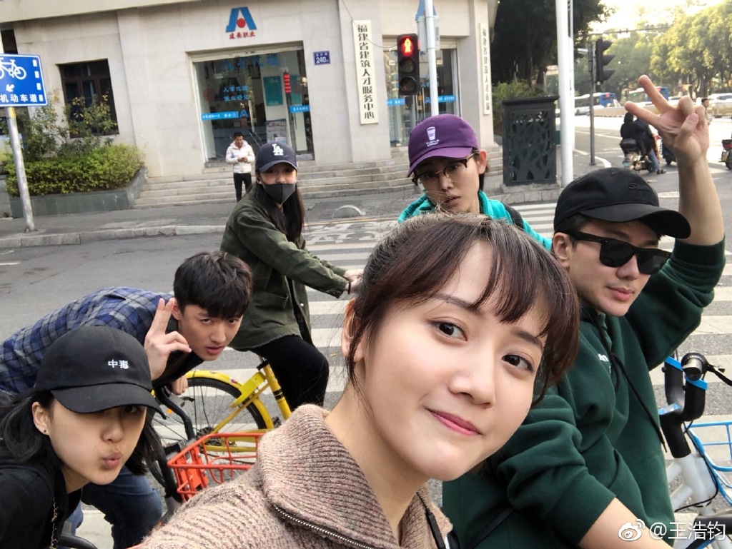 ���ƾ���˭ ��Ŀ��פ�α��캣�ǵĺ�����