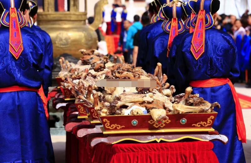 �ɹ����ǲ��Ƕ��к��� �ɹ��˺�������Ϊ���˻�����