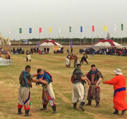 �ɹ����ǲ��Ƕ��к��� �ɹ��˺�������Ϊ���˻�����